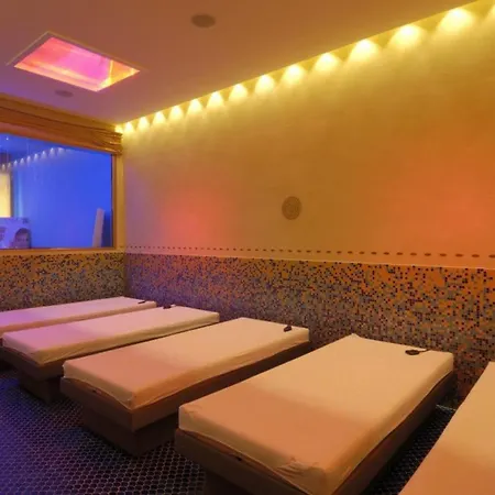 Colourful With Terrace Overlooking The Sea Apartment Bibione